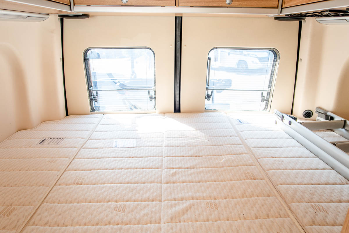 6DC2B2 21 2021 Hymer GrandCanyonS FT21EDF