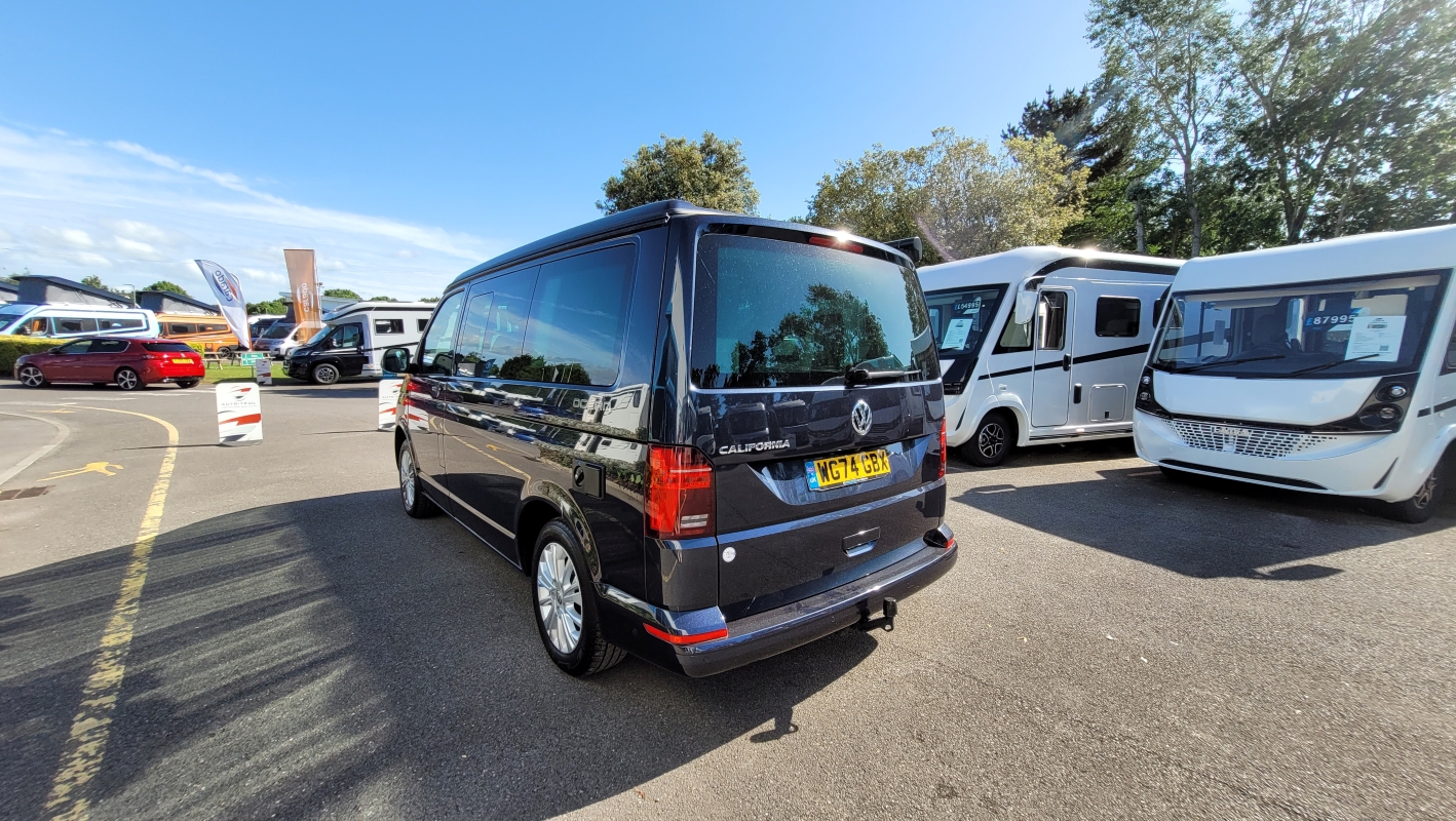 783D3E 05 Volkswagen CaliforniaOcean WG74GBX