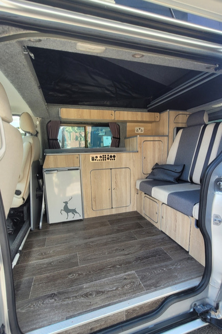 7795C6 14 Sussex Campervans DP68FRL