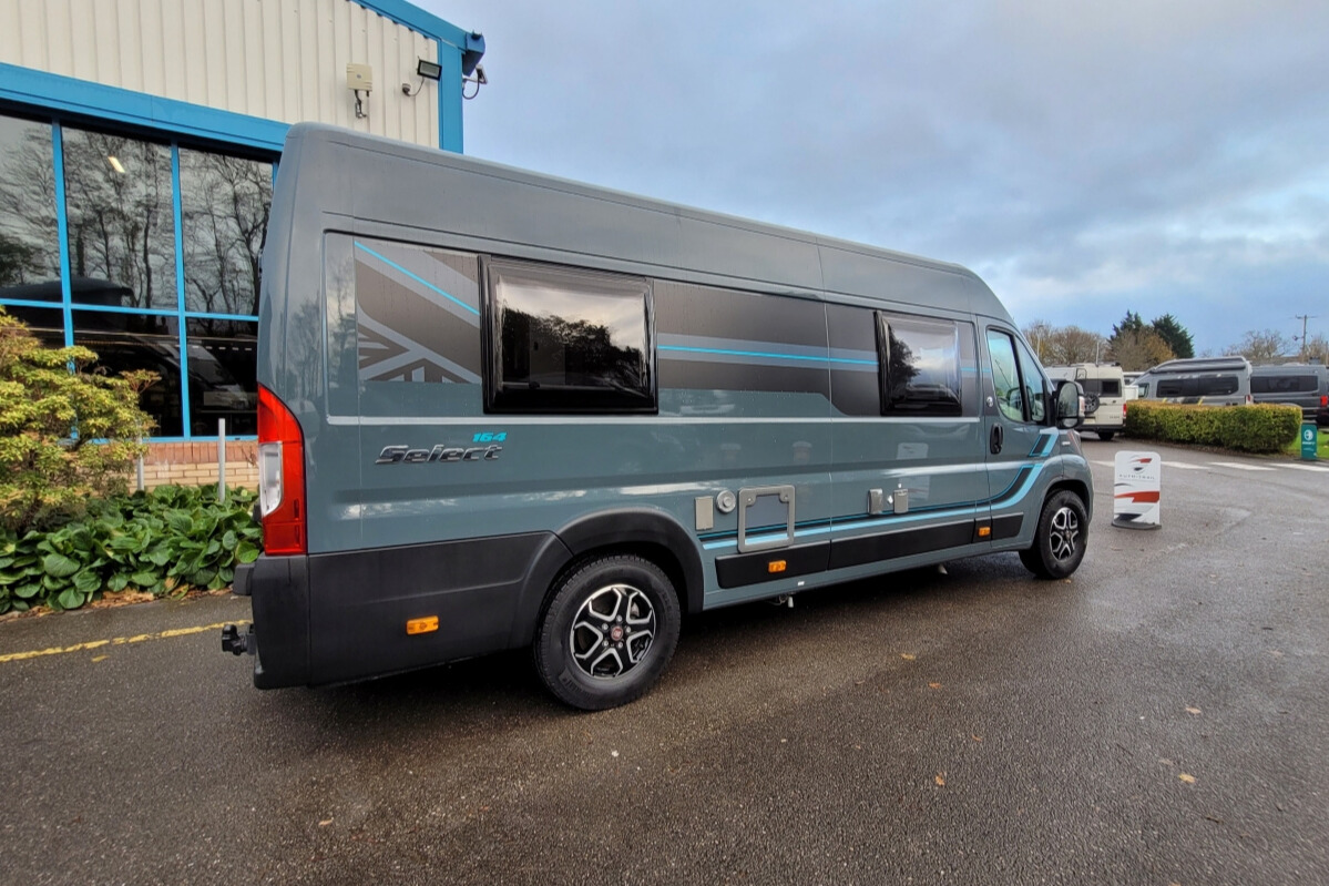 76C31A 04 Swift Select164 WJ23XSX