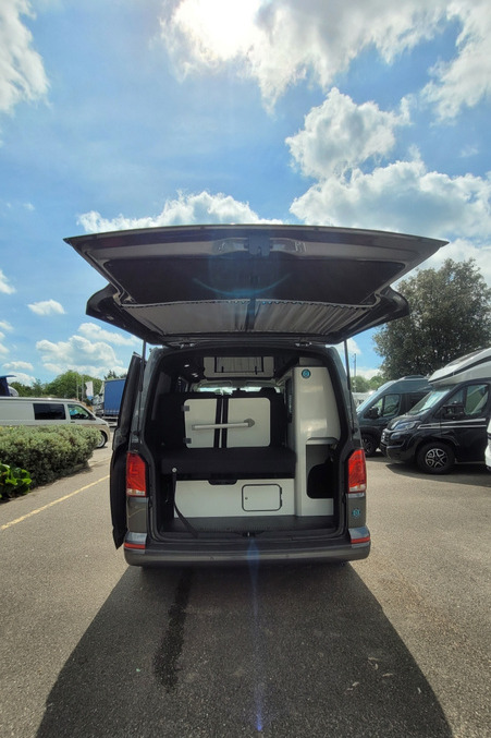 77FA1E 07 Volkswagen TransporterT30 BJ70CYY