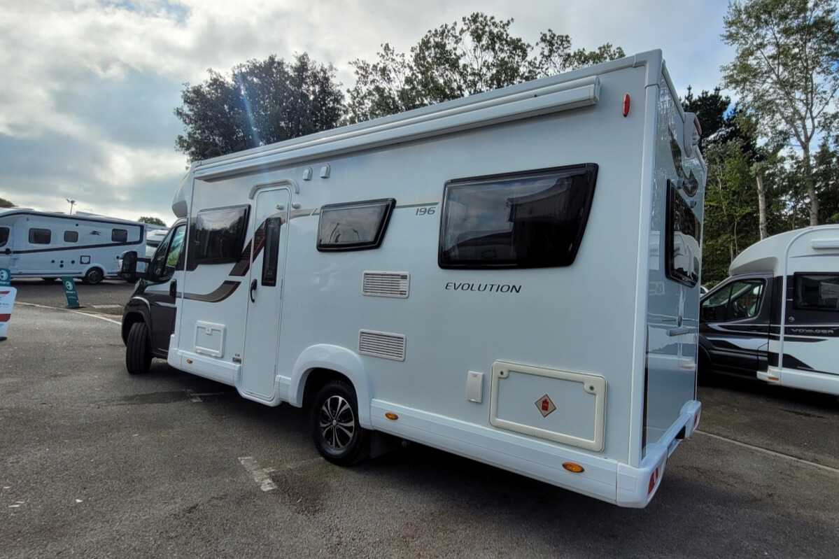75FFB6 05 Elddis Evolution196 FX68XAF