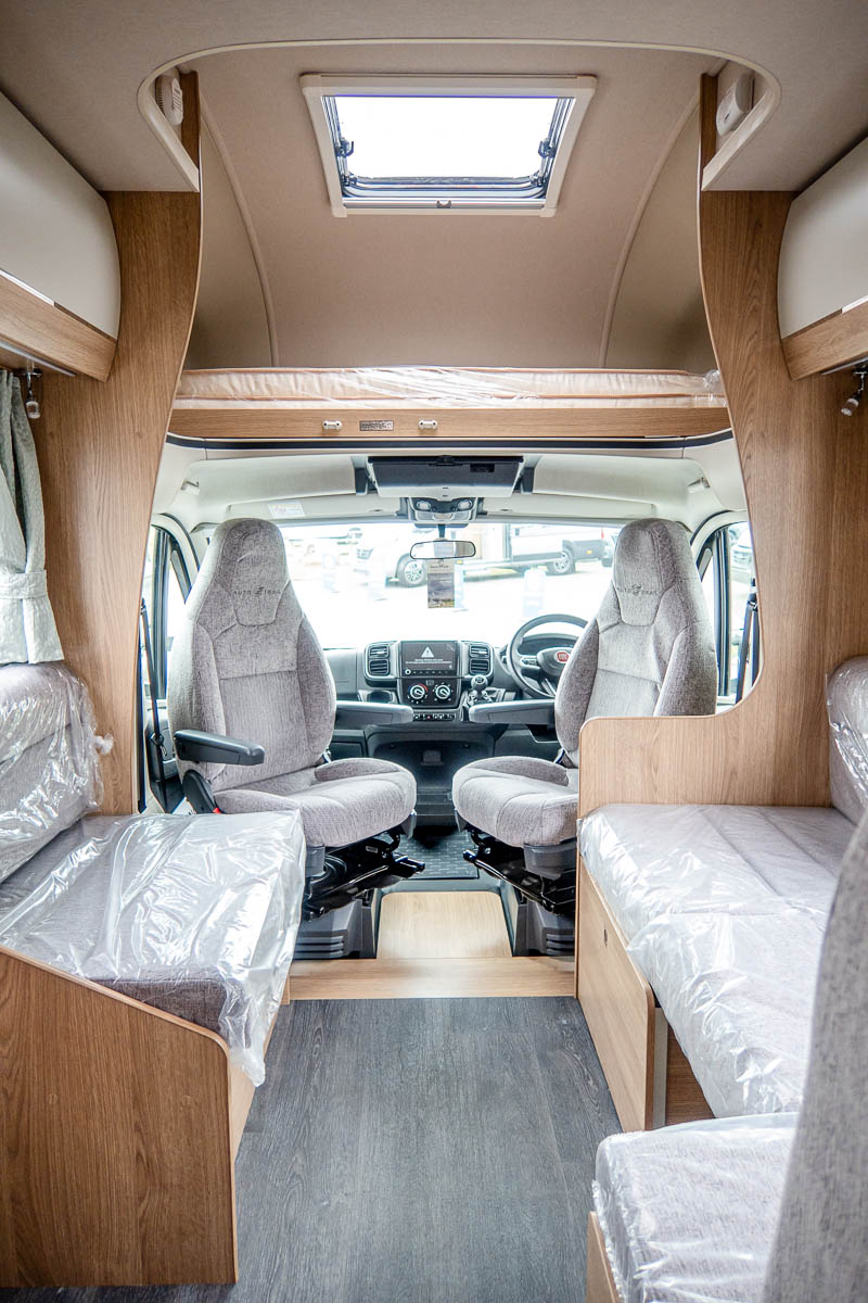 1612BEE 07 2024 Autotrail Imala736G ZFA25000002Z25537