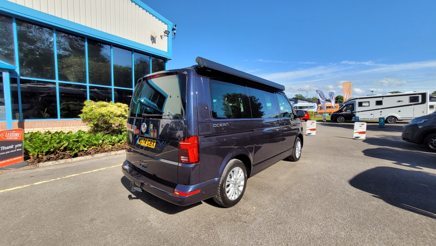 783D3E 04 Volkswagen CaliforniaOcean WG74GBX