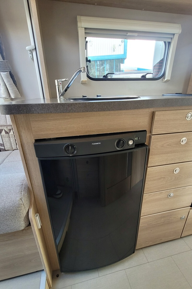 75FFB6 23 Elddis Evolution196 FX68XAF