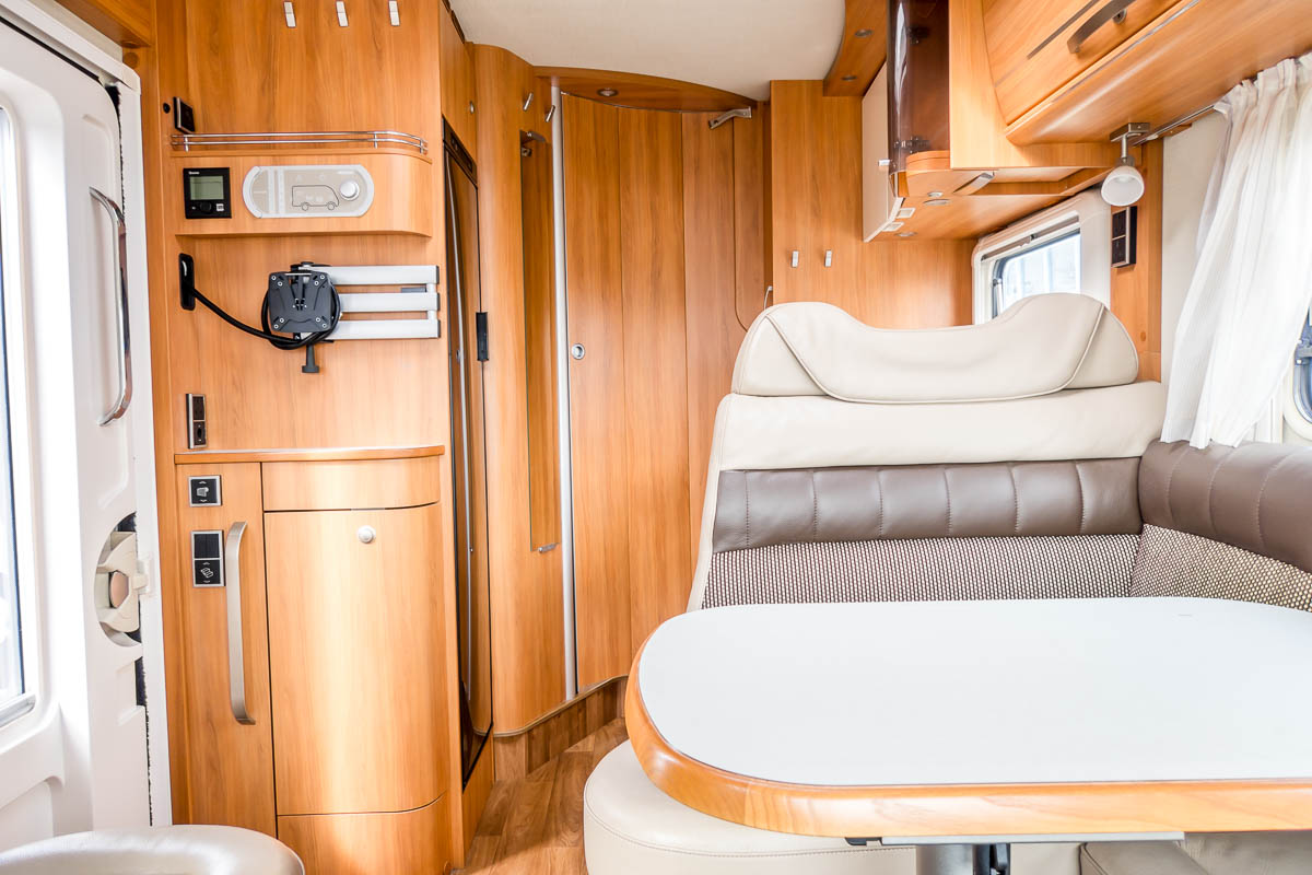 73CF5E 21 2017 Hymer ML630 WA17PWF