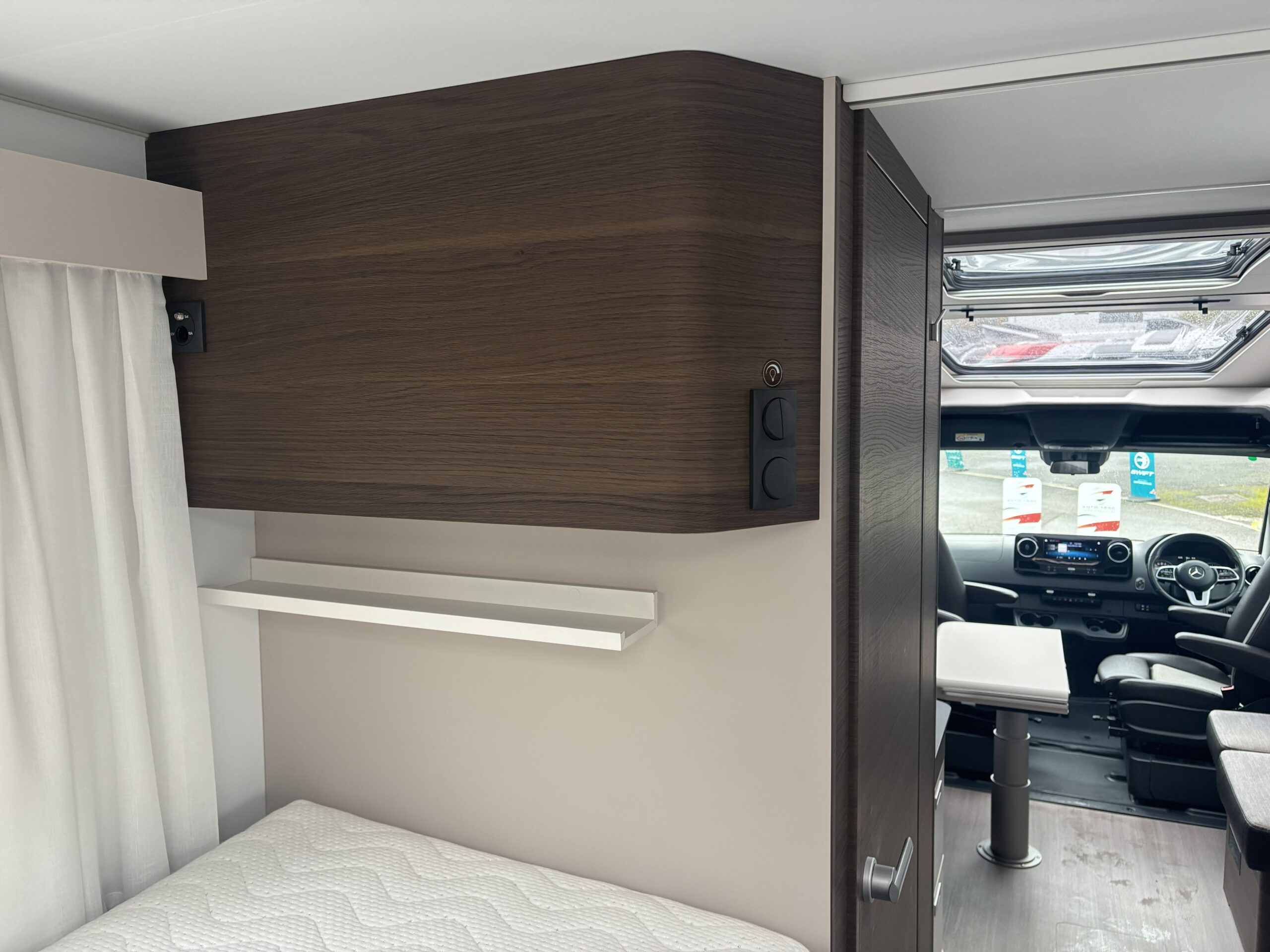 224E8FA 19 Adria CoralSupremeMB670DC DX23ATU Scaled