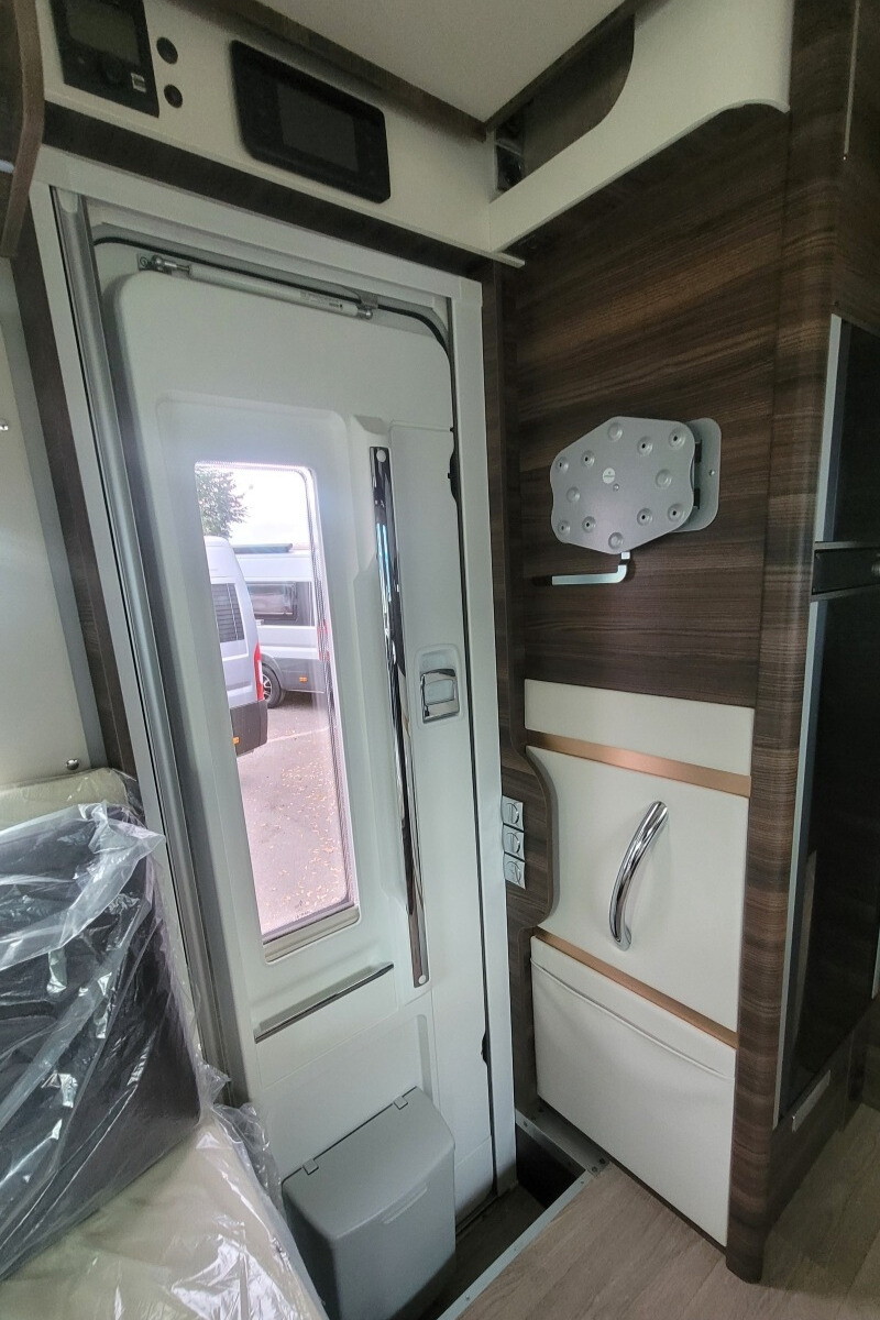 6DF64A 21 Laika EcovipL4009 02Z50099