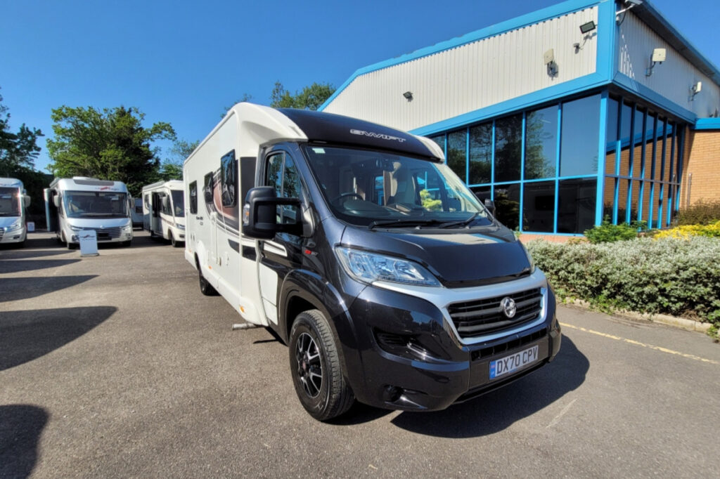 77E9E2_01-Swift-KontikiSport574-DX70CPV.jpg