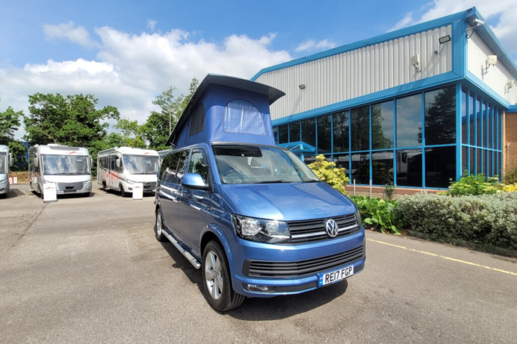 78017E_01-Volkswagen-DirectCampers-Carrick-RE17FGP.jpg