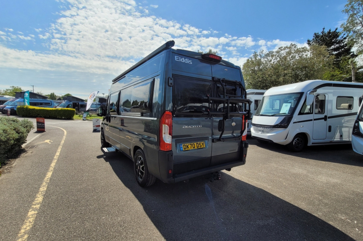 781F96 04 Elddis CV60Vogue DK70DSY