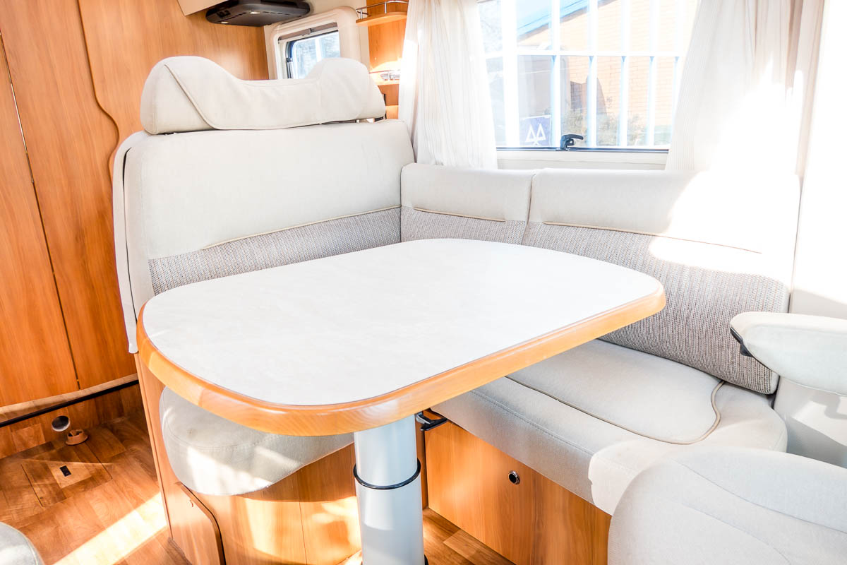 746F5A 11 2016 Hymer T698CL WX66AYT