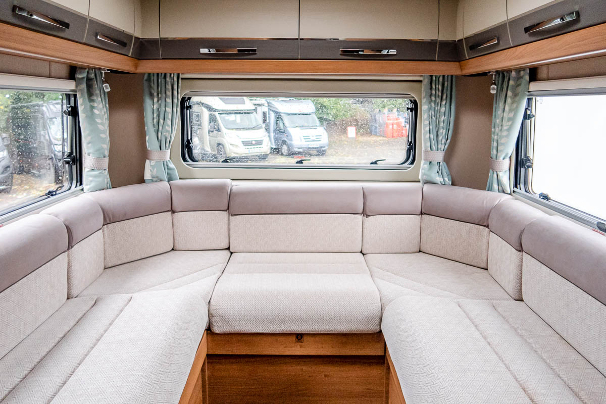 129A66E 20 2022 Autotrail Scout AE71EPV
