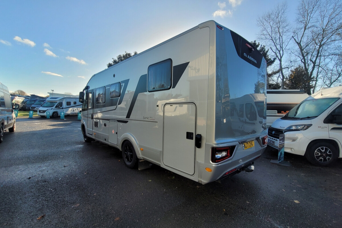 28930E2 05 Adria SonicSupreme710SL WJ71ZHG