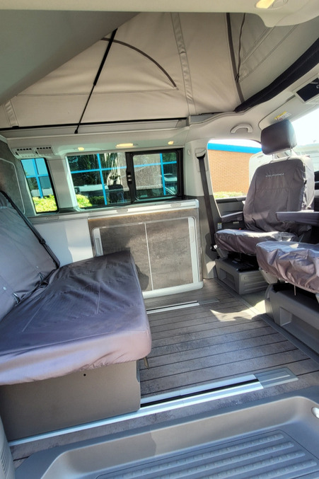 781946 13 Volkswagen CaliforniaOcean GU23DXV