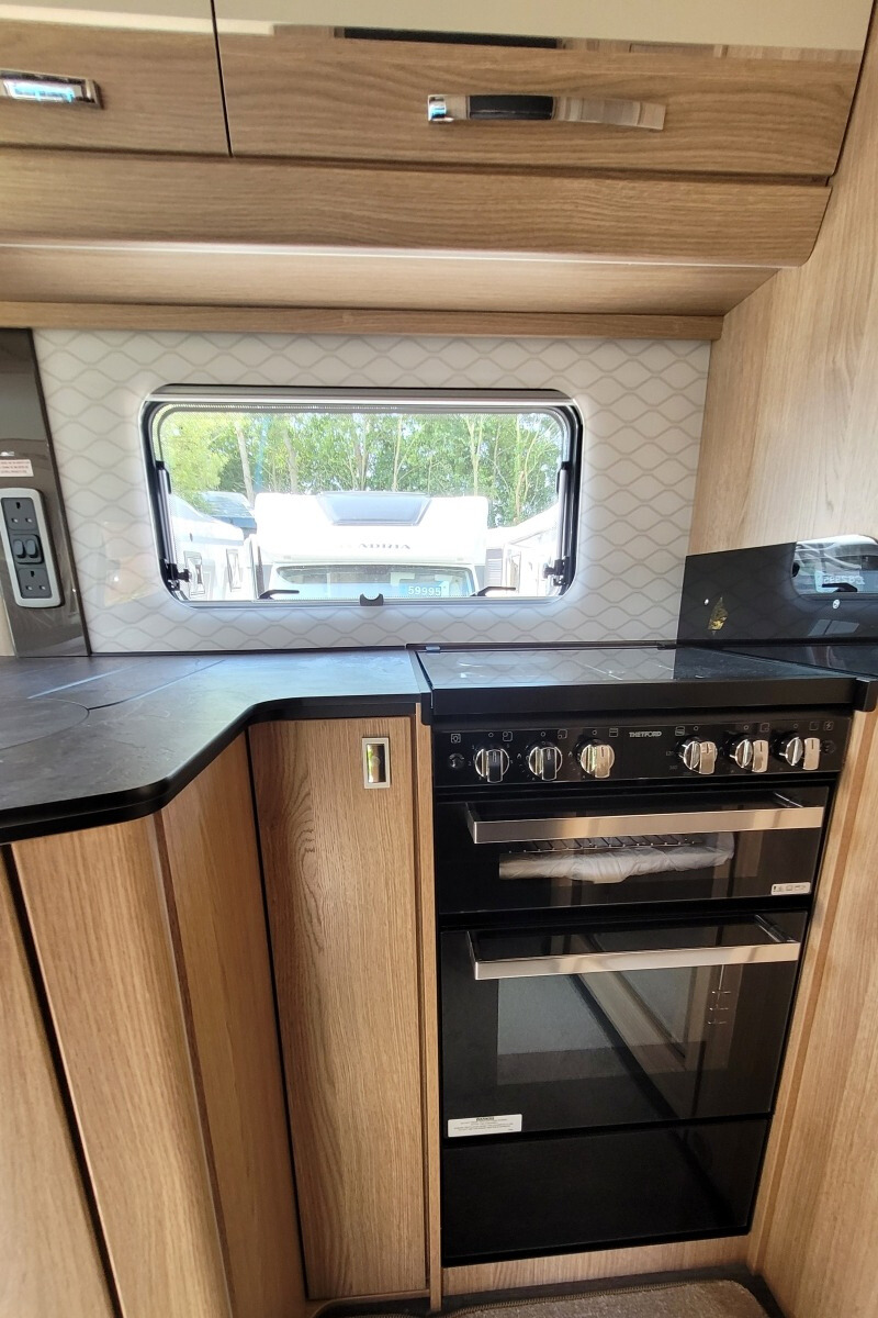 1F71202 20 Autotrail Delaware WJ24VGM