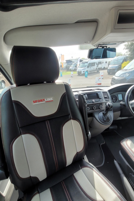 77C76E 08 Volkswagen Uberbus T5VCG