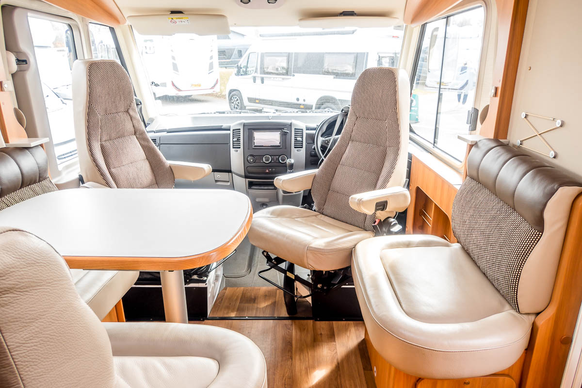 73CF5E 16 2017 Hymer ML630 WA17PWF