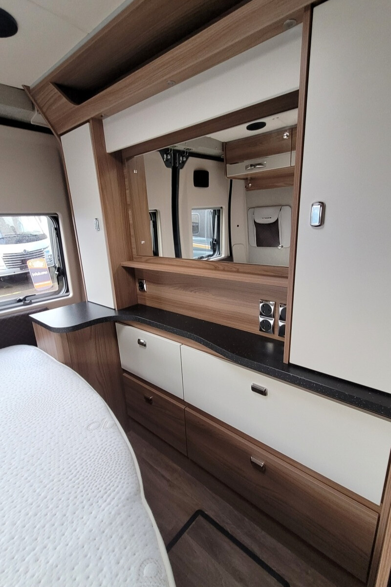76C31A 23 Swift Select164 WJ23XSX