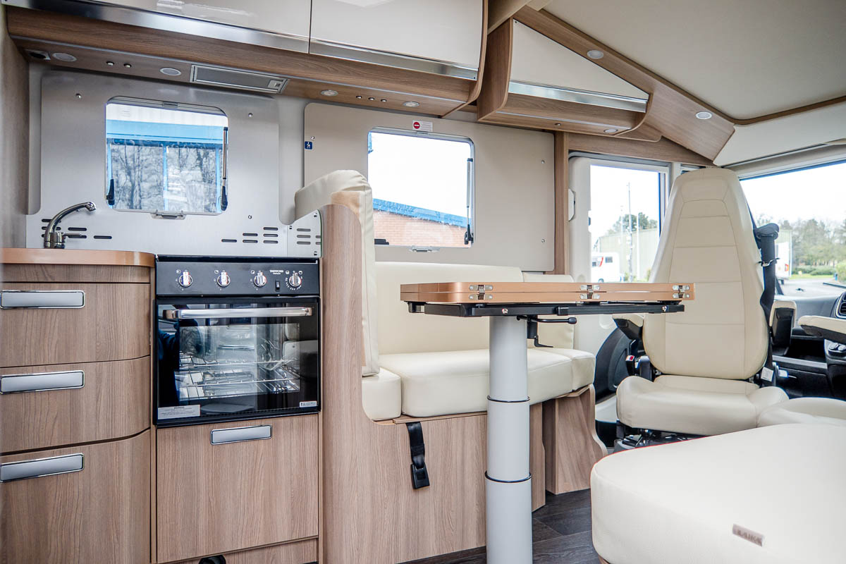 6CC8BE 15 2024 Laika Ecovip4112DS ZFA25000002X97958