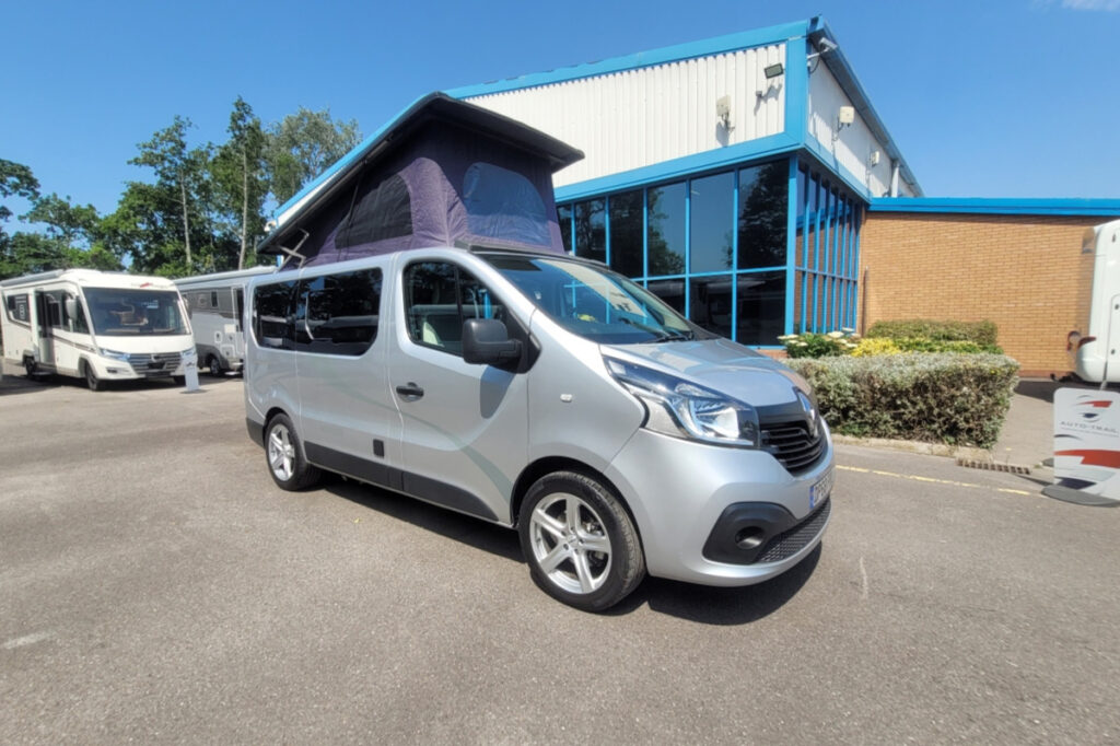 7795C6 02 Sussex Campervans DP68FRL